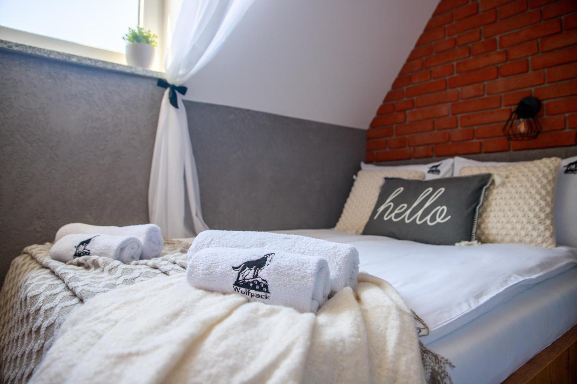 Wolfpack Guest House Białka Tatrzańska Exterior photo